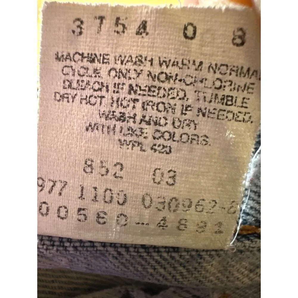 Levi’s Vintage 2000 560 Loose Fit Tapered Leg‎ Jeans Size 30X36